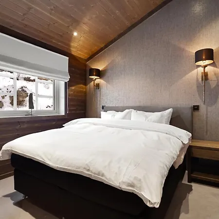 5br Rindabakkane Chalet