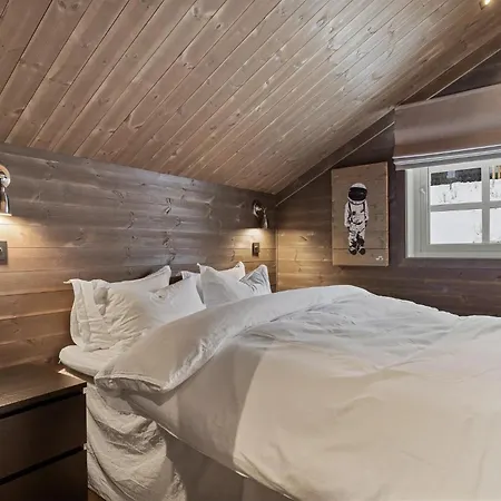 5br Rindabakkane Chalet Villaer