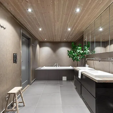 5br Rindabakkane Chalet