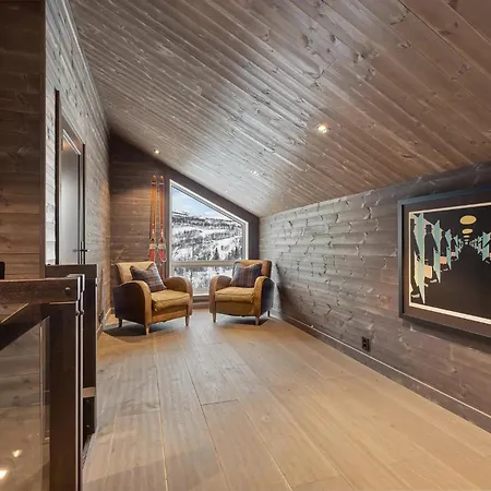 5br Rindabakkane Chalet Vila *